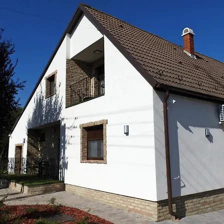 Kukorica Csarda 2 *