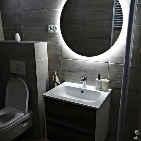 Kukorica Csarda 2 3*