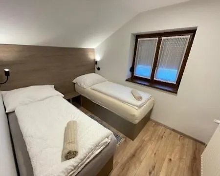 Kukorica Csarda 2 *