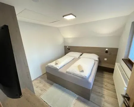 Kukorica Csarda 2 Apartahotel Balatonujlak