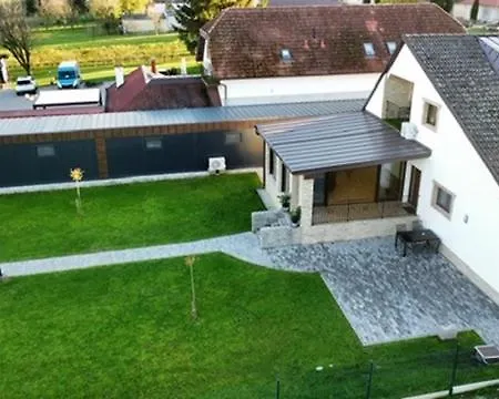 Kukorica Csarda 2 *