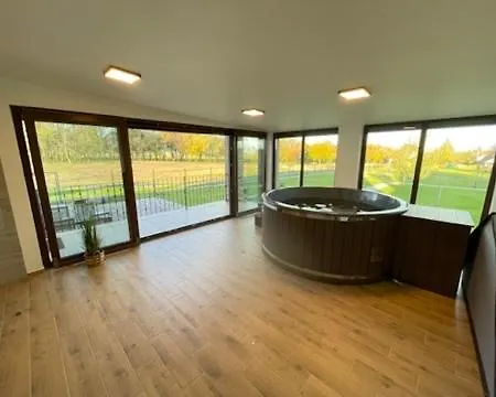Kukorica Csarda 2 Apartahotel *