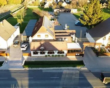 Lägenhetshotell Kukorica Csarda 2